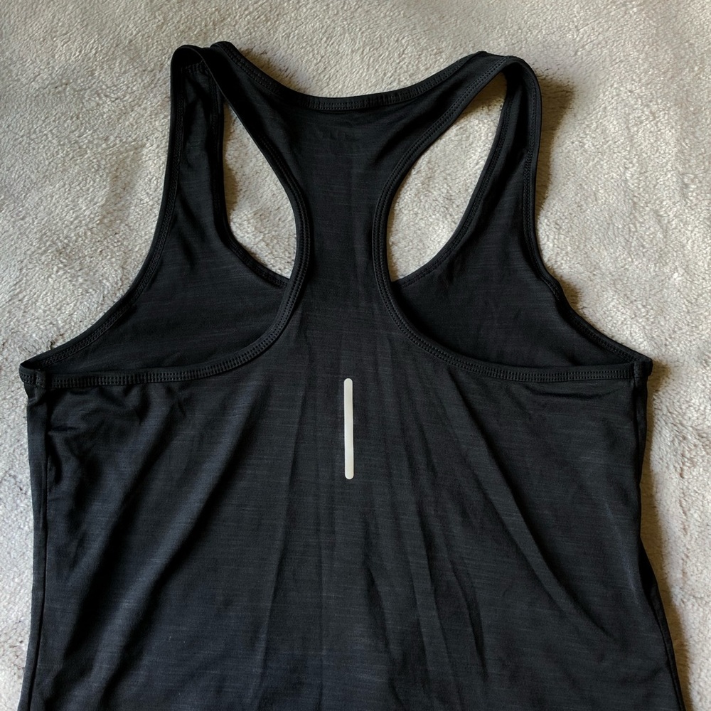 NWOT Gray Reebok Racerback Tank - Picture 2 of 3